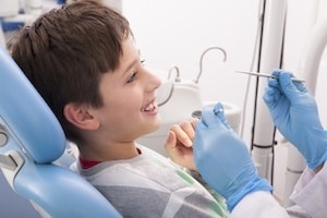 Pediatric dentist for children in burnaby